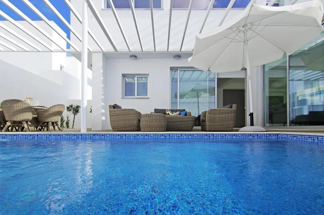 Villa Violanta Ayia Napa Kypr